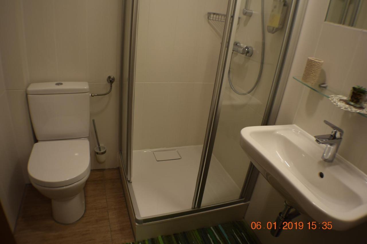 Hotel Buergergesellschaft Betzdorf Bagian luar foto