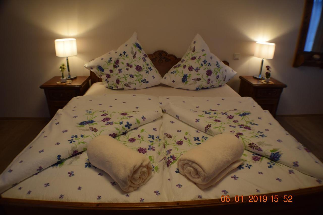 Hotel Buergergesellschaft Betzdorf Bagian luar foto