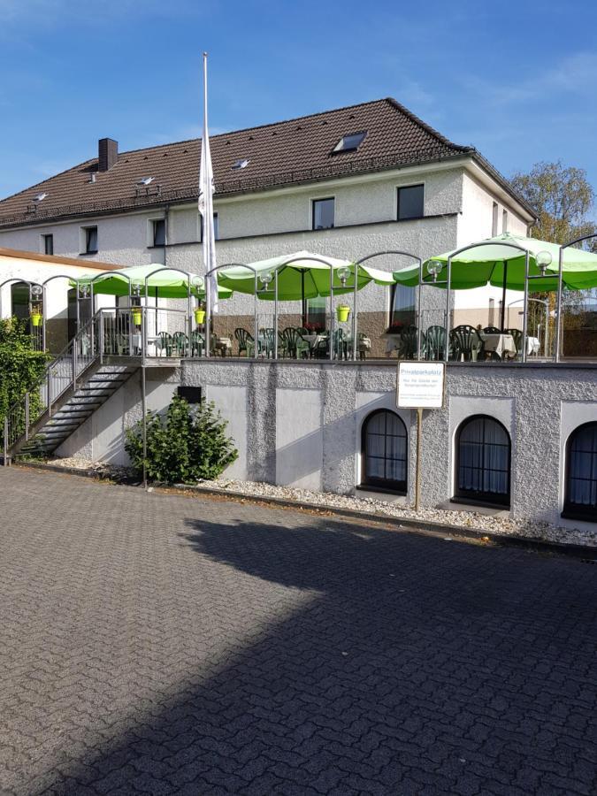 Hotel Buergergesellschaft Betzdorf Bagian luar foto